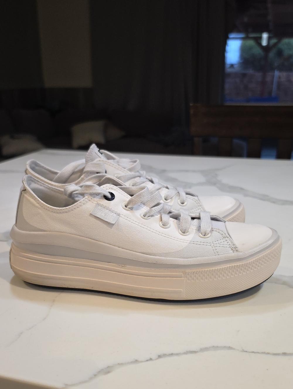 Converse Chuck Taylor All Star Move Platform Low Shoes - White